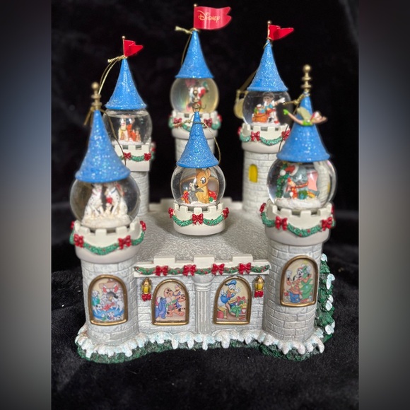 The Bradford Exchange Other - The Bradford Exchange Disney “Cinderella’s Castle”